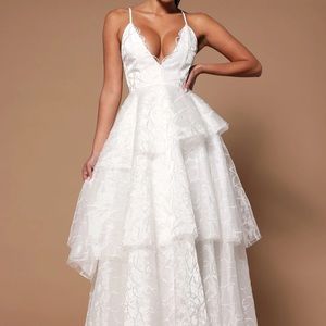 NWT Amore Maxi Dress